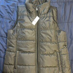 BRAND NEW WOMEN'S NEW YORK & COMPANY BLACK PUFFER VEST MEDIUM